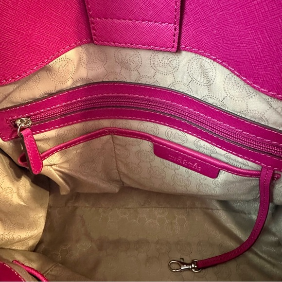 Michael Kors Hamilton Large Saffiano Leather Raspberry Tote, EUC - Picture 6 of 12